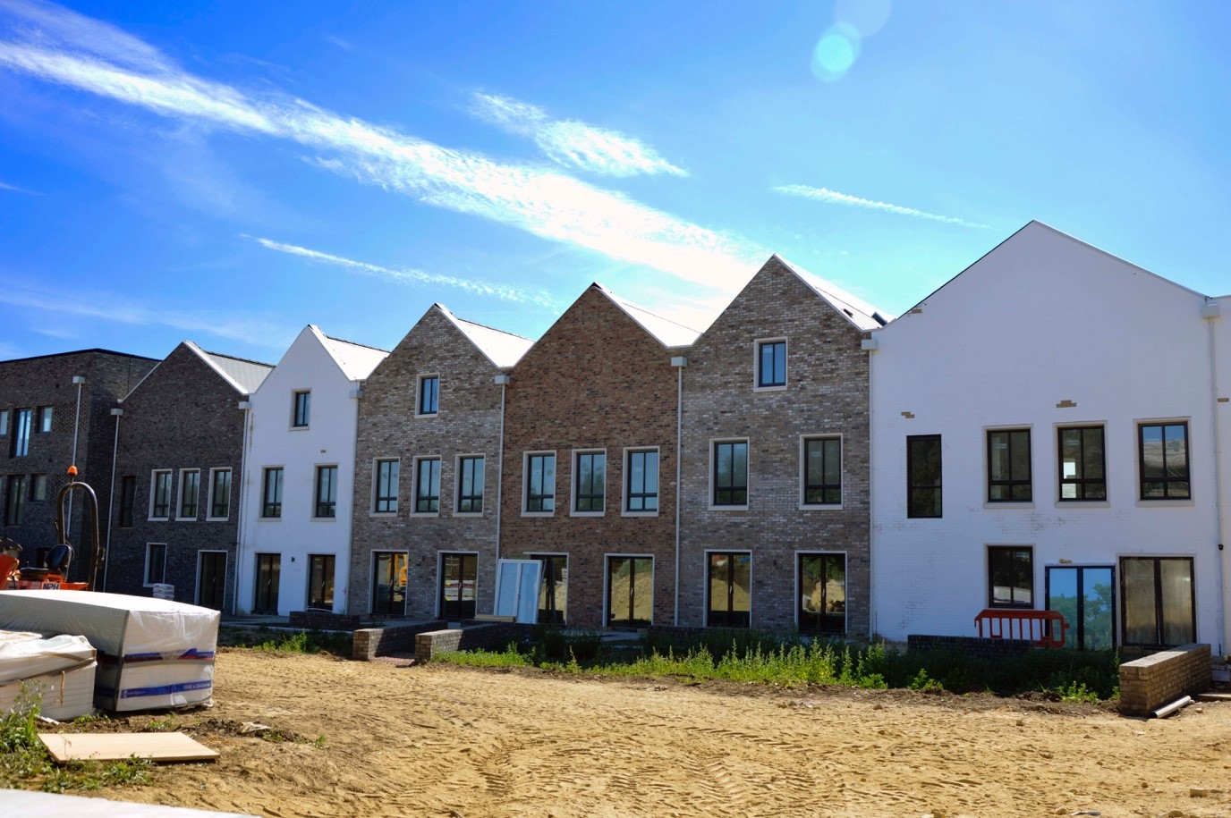 Marmalade lane_terraced houses on common gardens